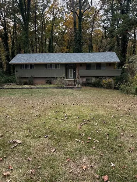 4173 Fredericksburg DR, College Park, GA 30337