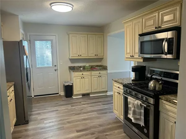 Stone Mountain, GA 30088,5027 Post Road CT