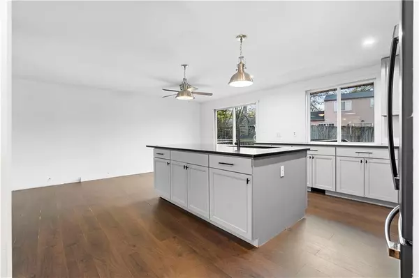 Roswell, GA 30076,425 Worthington Hills CT