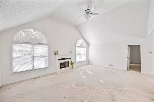 Ball Ground, GA 30107,2023 Laurel CV