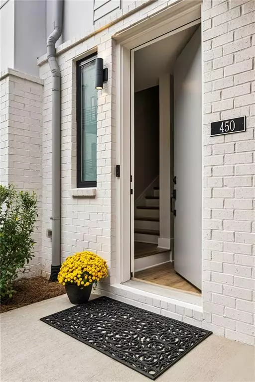 Atlanta, GA 30309,450 Plateau PL NW