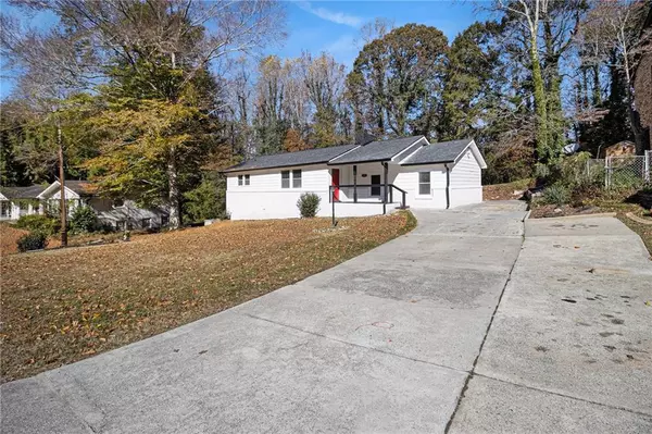 3795 King Edward TRL, Atlanta, GA 30331