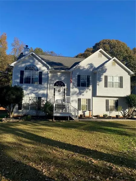 105 Dawn CT, Jackson, GA 30233