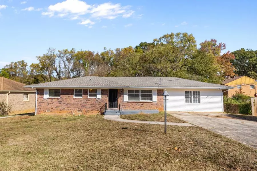 4010 Emerald Lake DR, Decatur, GA 30035