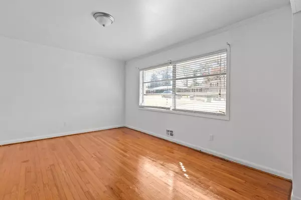 Decatur, GA 30035,4010 Emerald Lake DR