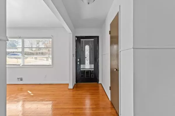 Decatur, GA 30035,4010 Emerald Lake DR