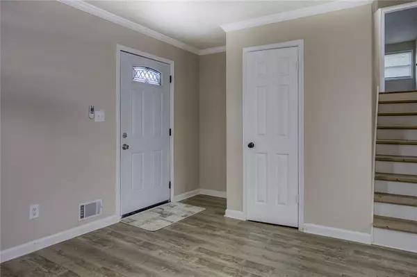 Conyers, GA 30012,3073 Kathy LN NW