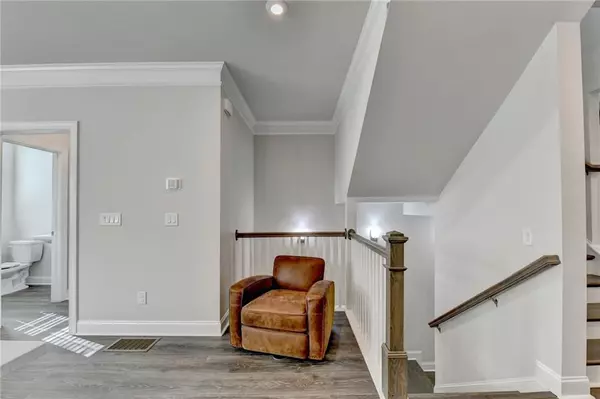 Brookhaven, GA 30319,1372 Live Oak LN