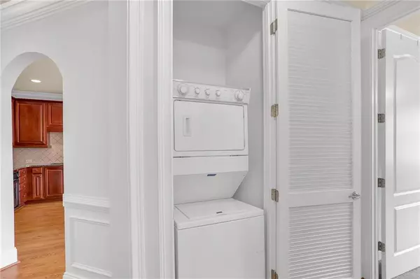 Atlanta, GA 30338,2300 Peachford RD #1209