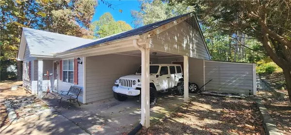 Winder, GA 30680,211 Brooks LN