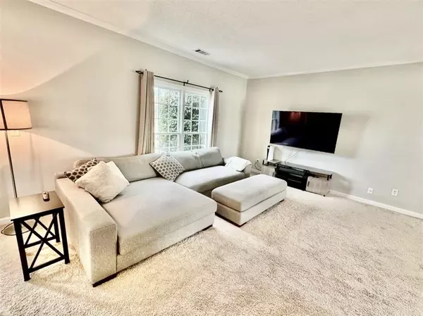 Lawrenceville, GA 30044,2095 Eagle Nest BLF