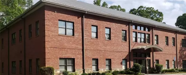 574 Conyers RD, Loganville, GA 30052