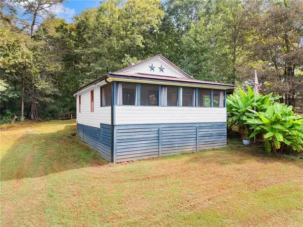 Cleveland, GA 30528,59 Rocket Drive