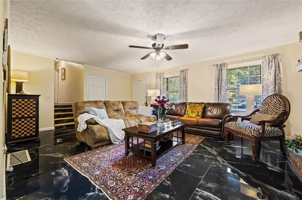 Hiram, GA 30141,158 Arnold LN