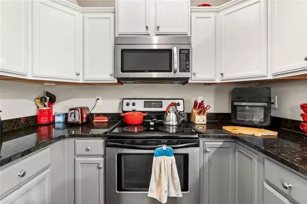 Cleveland, GA 30528,163 Alta Vista DR