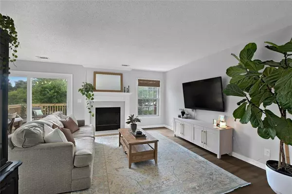 2668 Farmstead RD SE, Smyrna, GA 30080