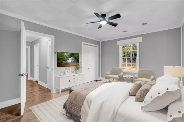 Jackson, GA 30233,529 E COLLEGE ST