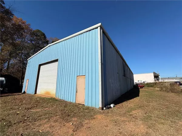 Cumming, GA 30040,99 Samaritan DR