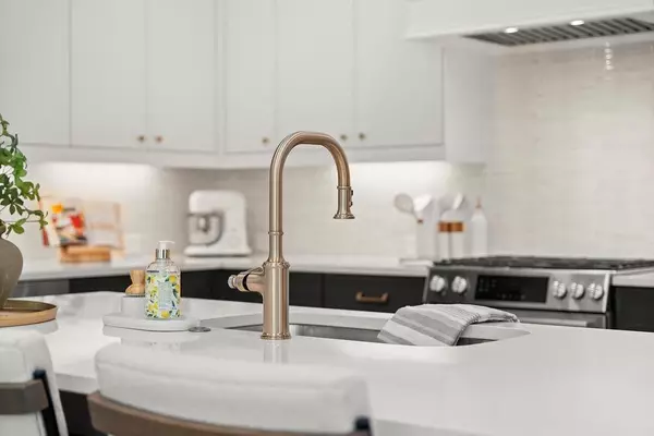 Marietta, GA 30060,293 NW White ST #2