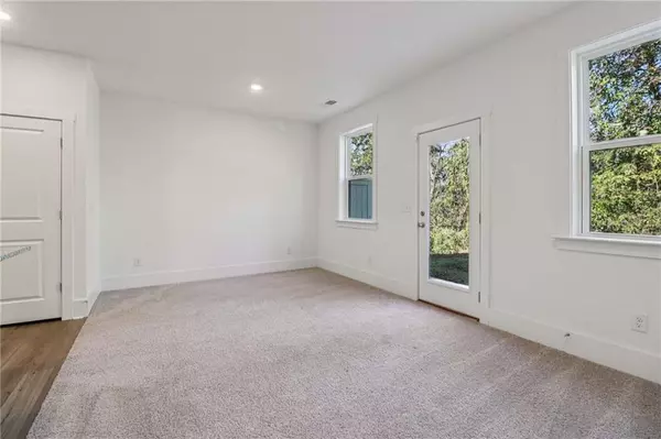 Atlanta, GA 30318,1676 Gunnin TRCE NW