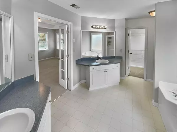 Dallas, GA 30157,2 Berkeley WAY