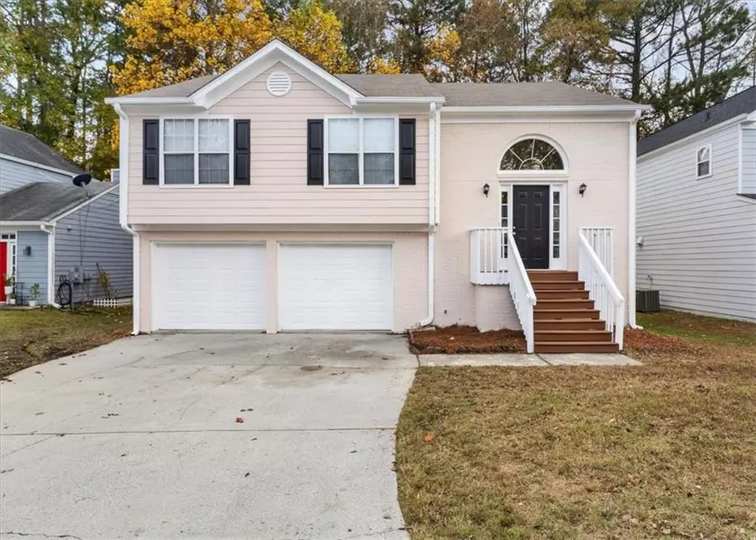 1460 Flattail RUN, Lawrenceville, GA 30043