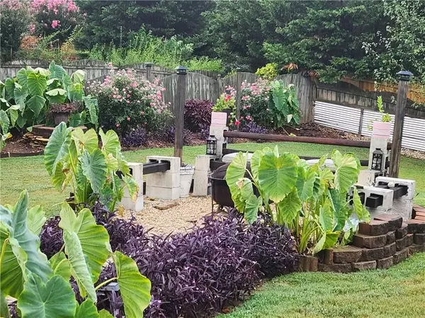 Canton, GA 30114,227 Elmbrook LN