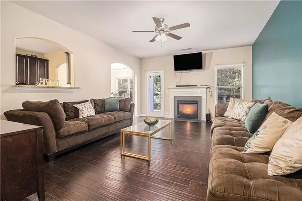 Atlanta, GA 30349,4056 Ironwood DR