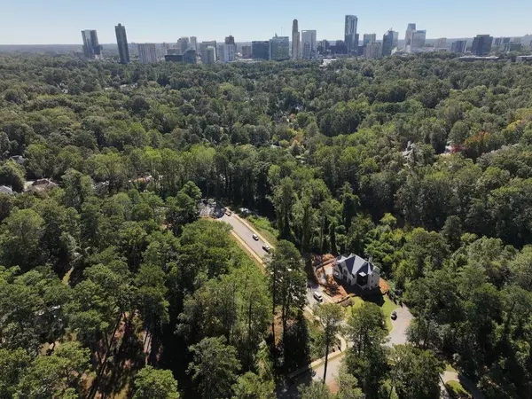 Atlanta, GA 30342,493 Emily Reed LN