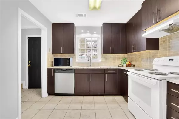 Alpharetta, GA 30004,138 STERLING CT