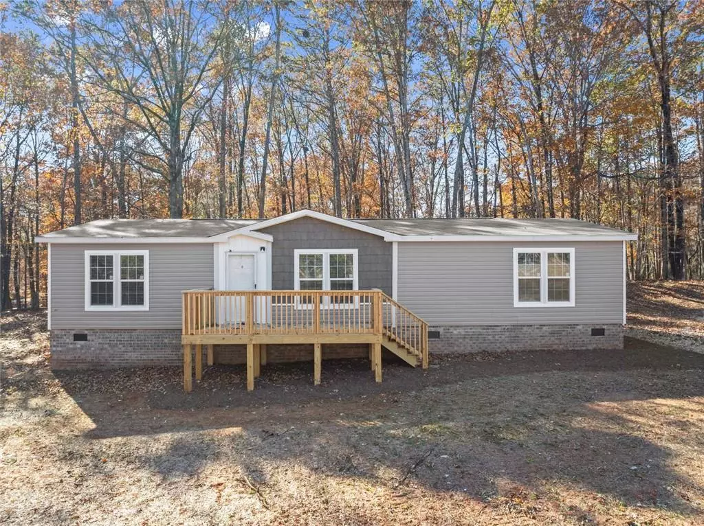 Cleveland, GA 30528,416 Nelms RD