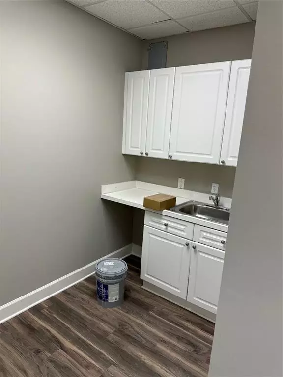 Canton, GA 30115,200 EAGLES NEST DR