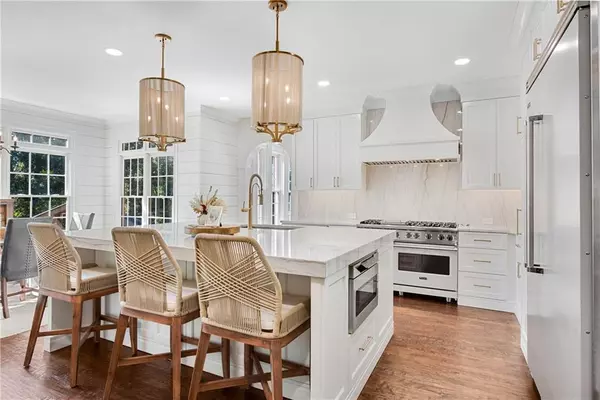 Suwanee, GA 30024,7065 Laurel Oak DR