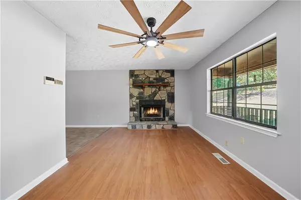 Chatsworth, GA 30705,1240 Emery Creek RD