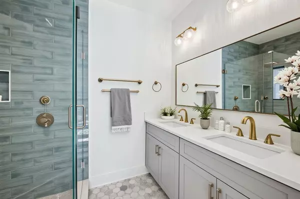 Atlanta, GA 30344,1917 Thompson AVE