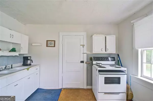 Young Harris, GA 30582,2165 TOWNSEND MILL RD