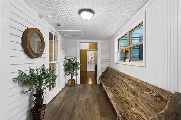 113 FOSTER ST NW, Cornelia, GA 30531