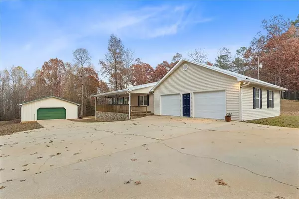 Buchanan, GA 30113,51 Perry LN