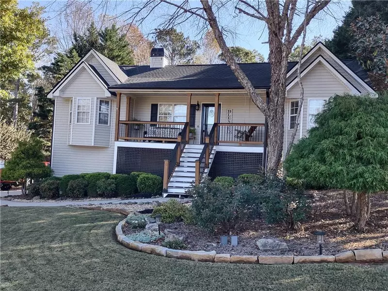 38 Fairview DR, Dallas, GA 30157