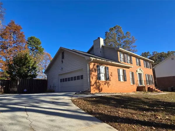 Stone Mountain, GA 30088,639 ROYAL ABBEY DR