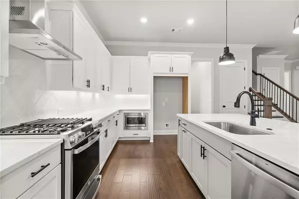 Cumming, GA 30040,649 Summitt Hill WAY