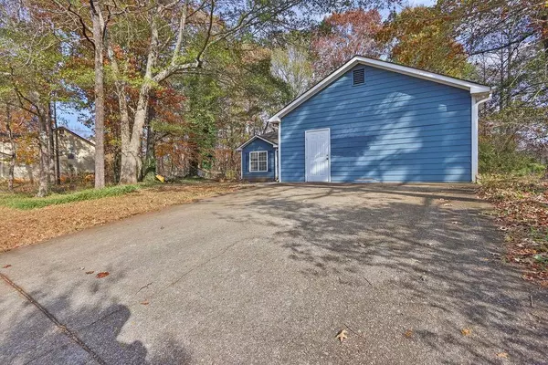 Flowery Branch, GA 30542,5421 Hunnington Mill DR