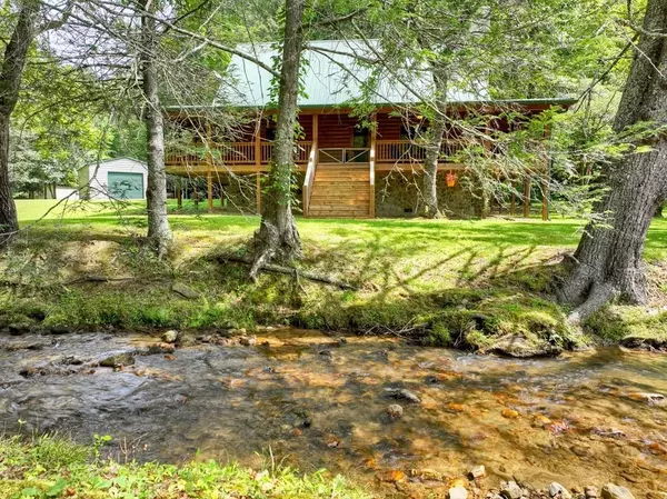 Ellijay, GA 30536,656 Newberry DR