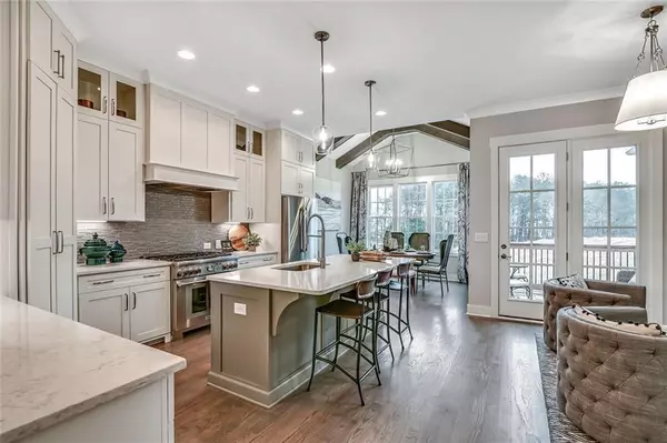 Senoia, GA 30276,73 Bourbon ST #5