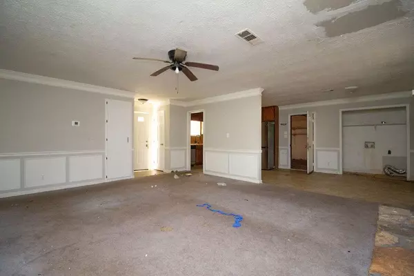 Stockbridge, GA 30281,126 Wildwood RD