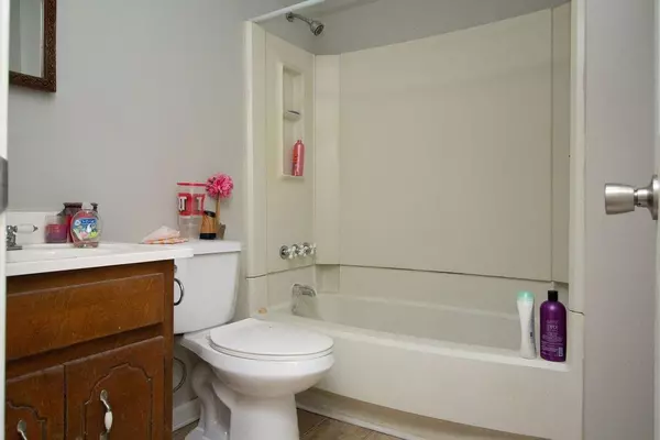 Stockbridge, GA 30281,126 Wildwood RD