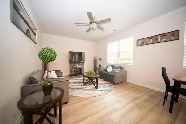 Atlanta, GA 30354,585 River Gardens DR