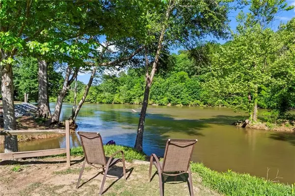 1028 RIVERBEND CLUB DR SE, Atlanta, GA 30339