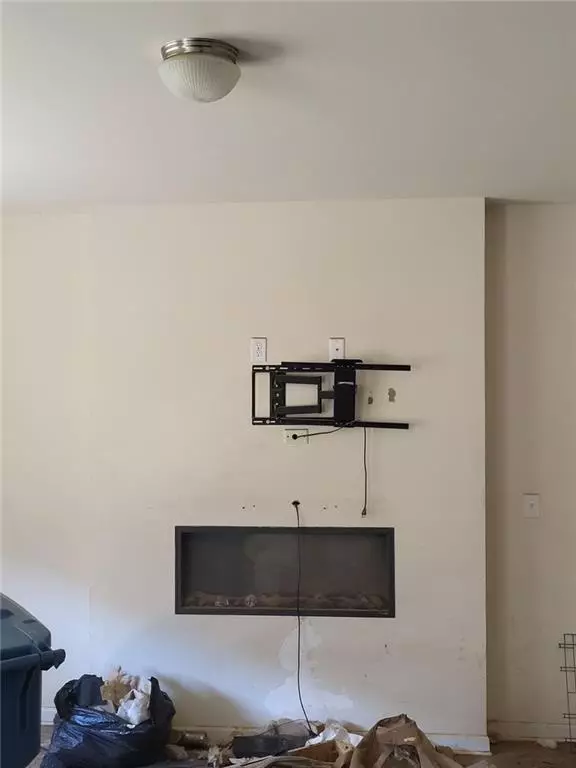 Mcdonough, GA 30253,254 HAMILTON POINTE DR