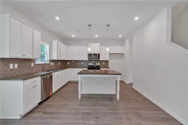 Mableton, GA 30126,377 Waterbluff DR